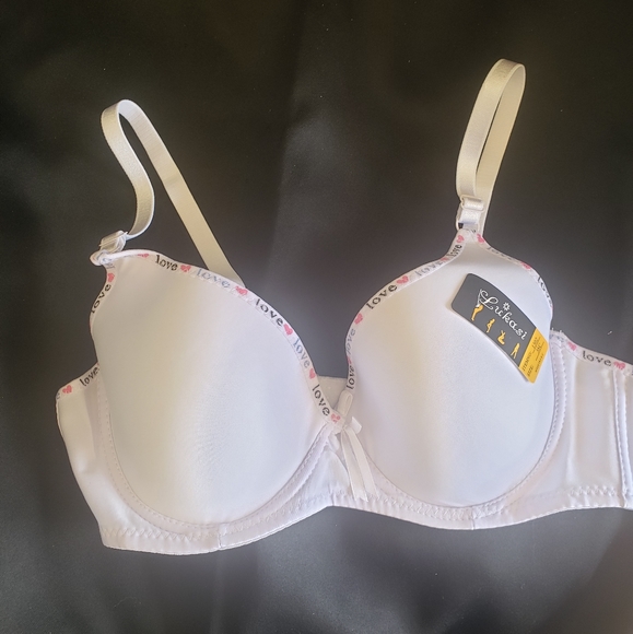 Lukasi Size 38C White Bra with the word Love and ♥️.  FF104 - Picture 2 of 6